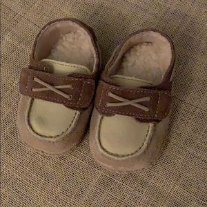 Baby UGG Loafers - Size: 2/3 (US)